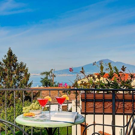 Casa Vacanze Villa Antonella By Gocce Vico Equense Extérieur photo