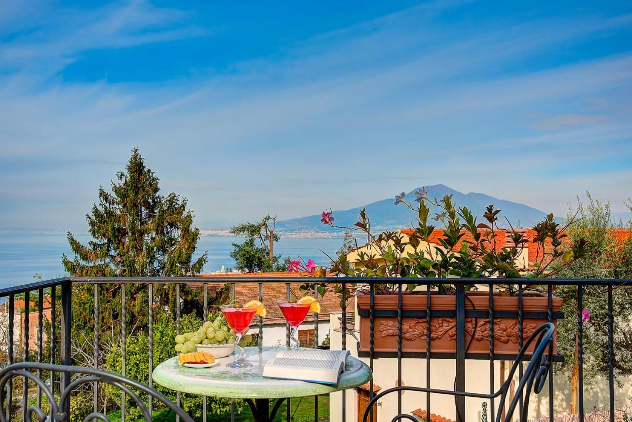 Casa Vacanze Villa Antonella By Gocce Vico Equense Extérieur photo